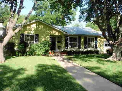 $102,000
Abilene 2BA, Adorable Highland home. Spacious and clean.