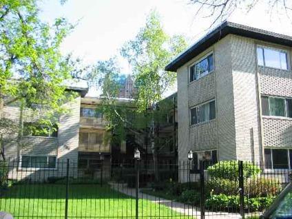 $102,500
Chicago 2BR 1BA, Great location--just steps from the lake.