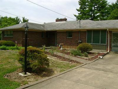 $103,900
Nice Brick Ranch, Tons of Potential