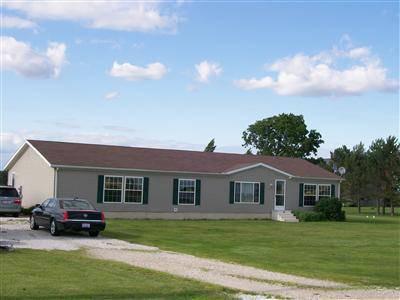 $104,900
Oak Harbor 3BR 2BA, Wide open spaces inside and out.