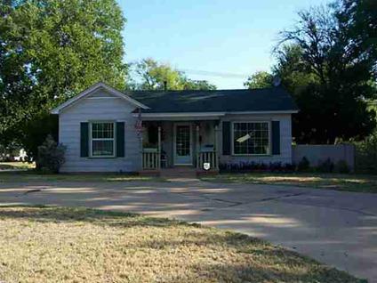 $105,000
Abilene Real Estate Home for Sale. $105,000 3bd/2ba. - Destry Gideon of