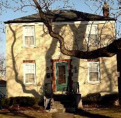$105,000
Chicago 2BR 1.5BA, Single Family in CHICAGO
