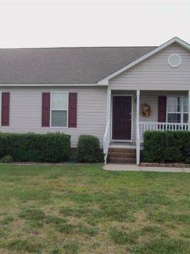 $106,900
Nicely Maintained Home for You!!
