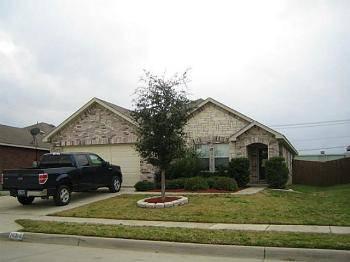 $108,000
Fort Worth Three BR Two BA, Wonderful location with easy on & off