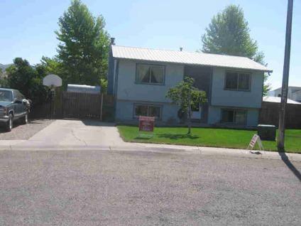 $108,500
Pocatello, Great home on a quiet street. 4 bedrooms 2 baths