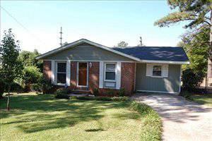 $108,900
Columbia 3BR 1BA, WOW!! THIS LITTLE UPDATED BEAUTY SHOWS