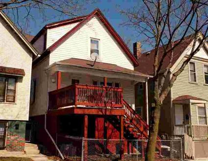 $109,000
Milwaukee 3BR 2.5BA, WATCH THE VIRTURAL TOUR FOR MORE