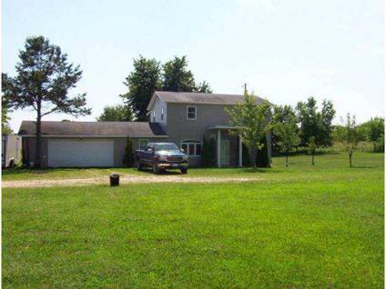 $109,900
Country Home on Large Lot