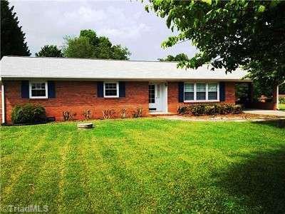 $109,900
One level home