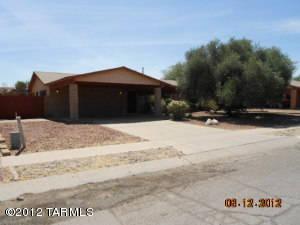 $109,900
Tucson, Don't miss this opportunity!!! Newly rehabbed 3 BR 2