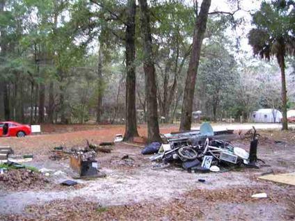 $10,000
Crawfordville, Property needs to be cleaned up