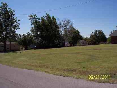 $10,900
Lot on Murray Hill