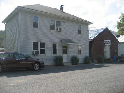 $112,000
Petersburg 3BR 1BA, OLD FARM HOUSE IN THE HEART OF SMALL