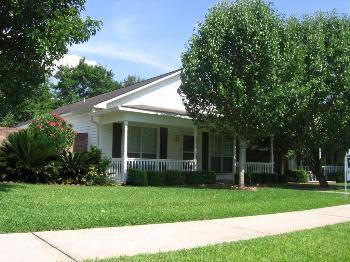 $112,500
Fairhope 2BR 2BA, This wonderful home has been well