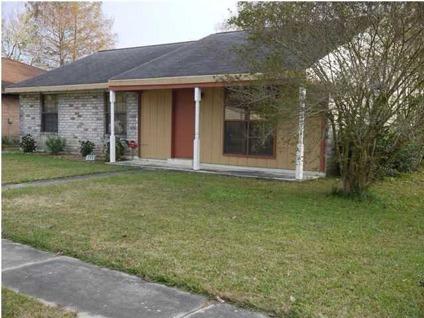 $114,400
3 Bdr Home on Corner Lot, Quiet Dead-end Neighborhood -- Home Warrant