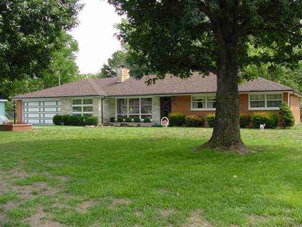 $114,500
Murphysboro 3BR 2BA, This is the home EVERYONE will want to