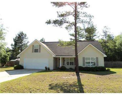 $114,750
Guyton, WELCOME HOME! 3 BEDROOMS/2 BATHS - .38 ACRE PRIVACY