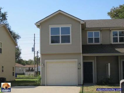 $114,900
Junction City 3BR 2.5BA, This property offered for sale by