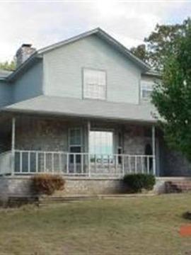 $114,900
Large 2 story home