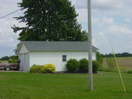 $114,900
Olney, Offering 3 bedrooms, 2 baths. a large sunroom