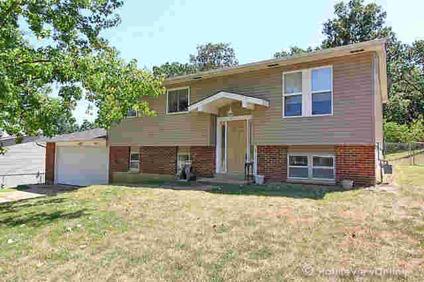 $114,900
Pevely, Updated 3 bedroom 2 bath home in the Herculaneum
