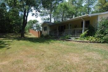 $115,000
Bloomington 3BR 2BA, Want a little elbow room yet desire to