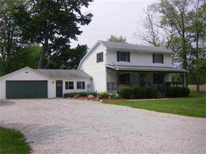$115,900
Terre Haute 3BR 2BA, County living yet the convenience of a