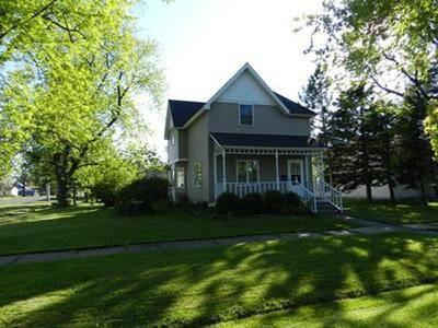 $116,900
East End Traditional on Corner Lot!