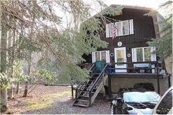 $117,000
Cabin with Lake Wallenpaupack Lake Rights