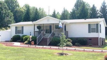 $118,000
Stoneville 3BR 2BA, NEED SOMEWHERE TO COOL OFF? WELL DIVE-IN