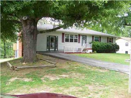 $118,500
Rossville 3BR 2BA, Neat and Clean rancher with full basement