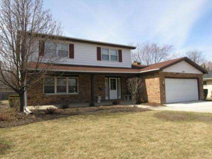 $119,888
2 Stories, Colonial - WAUKEGAN, IL