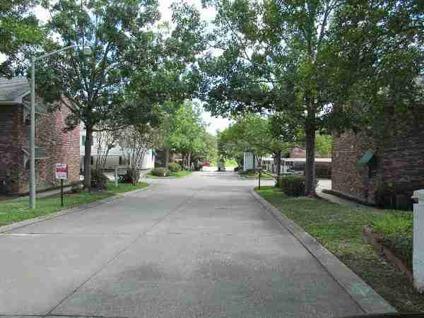 $119,900
Baton Rouge 2BR 2BA, Lovely maintained first floor flat.