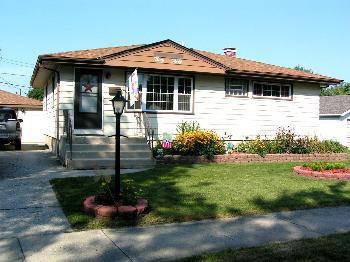 $119,900
Highland 3BR 1BA, Spotless RANCH with finished basement.