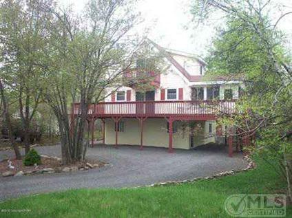 $119,900
Home for sale in Long Pond, PA 119,900 USD
