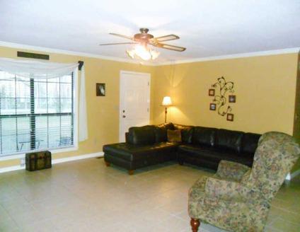 $119,900
Red Bay 3BA, VERY NICE HOME LOCATED IN RED BAY-FEATURES 4
