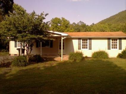 $119,999
$119999 / 2br - 1115ft² - Charming Country Home