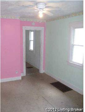 $11,990
Louisville 1BA, NEW PRICE! This is a 2 bedroom home with an