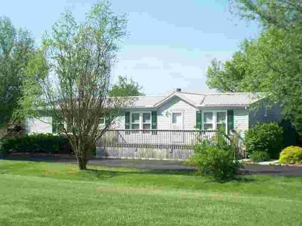 $120,000
Chillicothe, 3 Bedrooms/2 full baths, one bedroom is a den