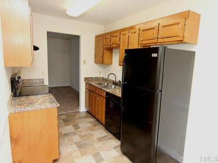 $120,000
TOWNHOUSE WITH EXCELLENT LOCATION! NEWLY RENOVATED! (SW Durham