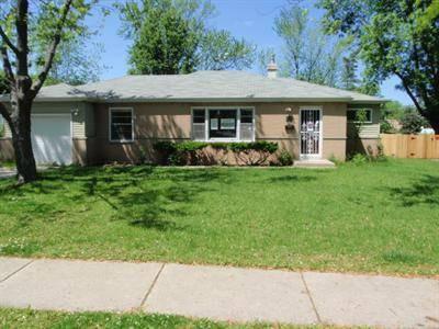 $121,000
1 Story, Ranch in Hoffman Estates, IL