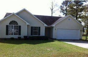 $121,000
Raeford, Perfect starter home! 3 Bedroom 2 bath home located