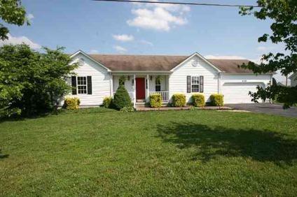 $121,500
Bowling Green 2BA, Delightful Home! Open Floor Plan and