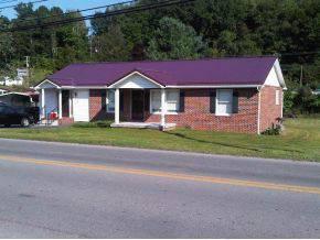 $121,800
Wise 2BR 3BA, Site built brick and vinyl siding home.