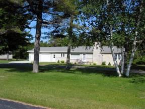 $122,500
Single-Family Houses in Manistique MI