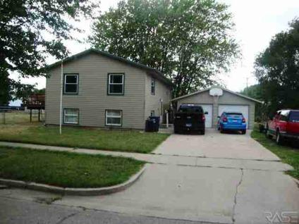 $123,000
Sioux Falls 3BR 2BA, Looking for something affordable with