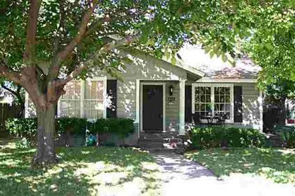 $123,500
Abilene Real Estate Home for Sale. $123,500 2bd/2ba. - Cindy Robinson of