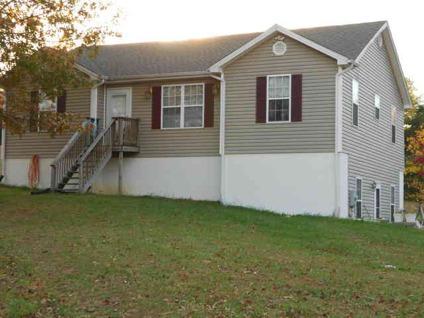 $124,000
Morgantown 3BR 3BA, This nice home was built in 2004