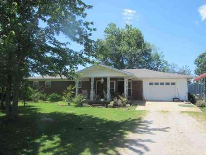 $124,900
$124,900 - 1187 CR 470. 3BR 2BA brick home with garage. Nice deck with BBQ pit