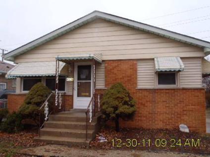 $124,900
1 Story, Ranch - CHICAGO, IL